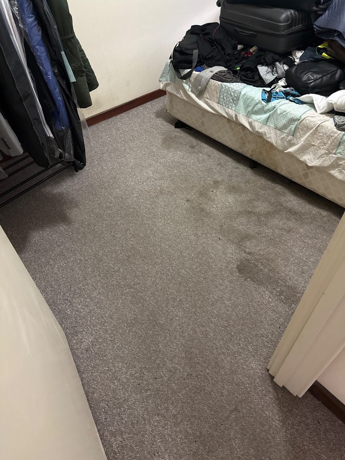 Room 1 in Landsdale before cleaning